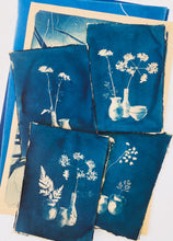 Charger l&#39;image dans la galerie, Atelier cyanotype - le 8 fevrier 2025 de 15h à 17h