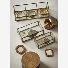 Charger l'image dans la galerie, Boîtes à Bijoux vintage en Verre et Laiton patiné