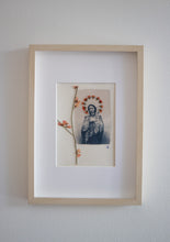 Charger l&#39;image dans la galerie, Photographie cyanotype avec fleurs séchées